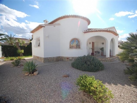 Villa for sale in town 186000