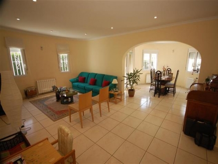 Villa with 2 bedroom in town 186005