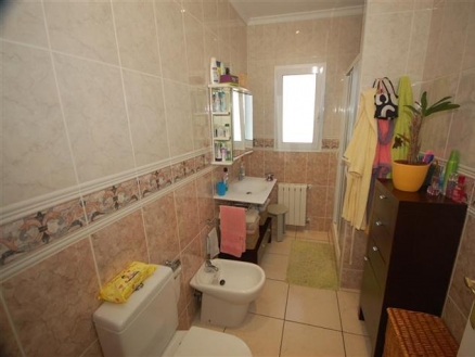 Alicante property | 2 bedroom Villa 186005
