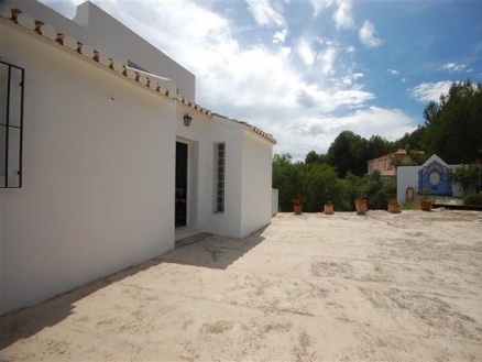 Villa&nbsp;for&nbsp;sale&nbsp;in&nbsp;town,&nbsp;Spain&nbsp;186011
