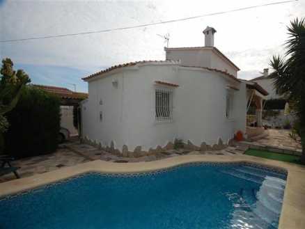 Villa for sale in town 186014