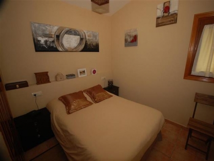 Villa&nbsp;for&nbsp;sale&nbsp;in&nbsp;town,&nbsp;Alicante&nbsp;186020