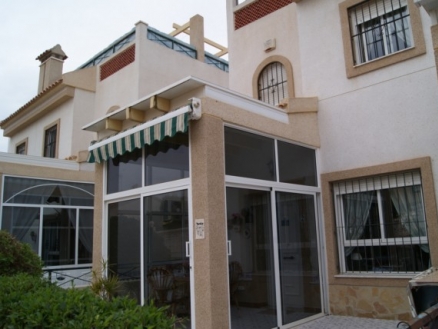 Villa&nbsp;for&nbsp;sale&nbsp;in&nbsp;town,&nbsp;Spain&nbsp;186079