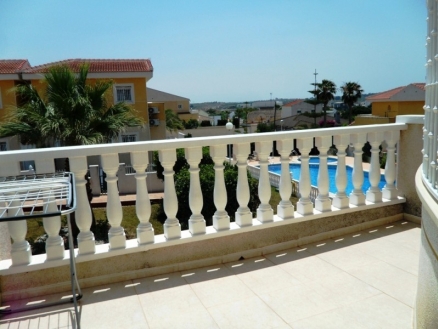 Townhome&nbsp;with&nbsp;3&nbsp;bedroom&nbsp;in&nbsp;town&nbsp;186108