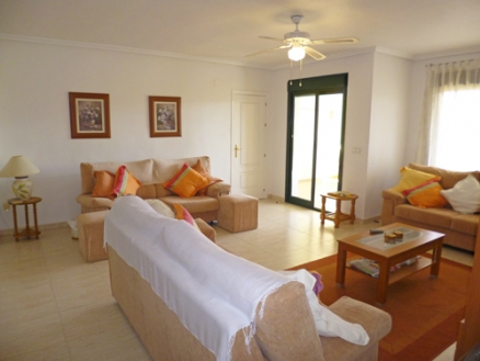 Apartment with 2 bedroom in town 186117