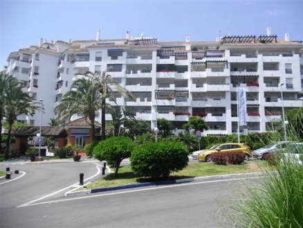 Puerto Banus property: Apartment with 2 bedroom in Puerto Banus 186705