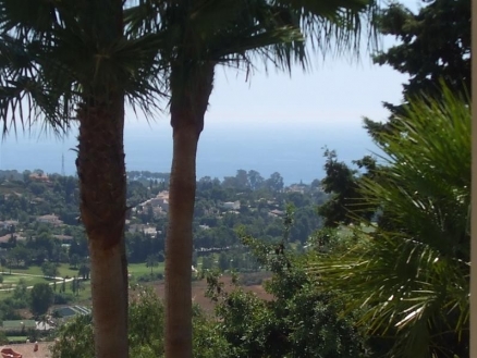 El Paraiso property: Villa for sale in El Paraiso, Malaga 186724