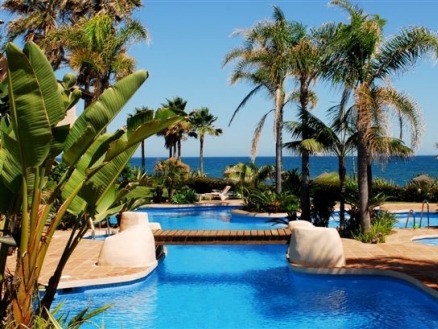 Estepona property: Townhome for sale in Estepona 186738