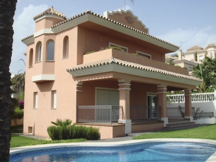 Guadalmina&nbsp;Alta&nbsp;property:&nbsp;Villa&nbsp;for&nbsp;sale&nbsp;in&nbsp;Guadalmina&nbsp;Alta&nbsp;186758