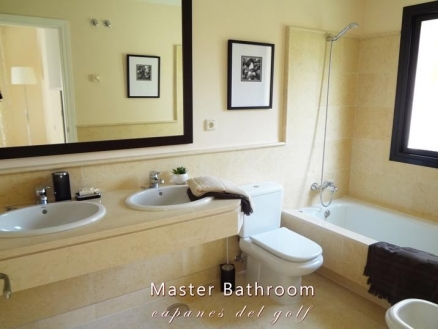 Benahavis&nbsp;property:&nbsp;Apartment&nbsp;with&nbsp;2&nbsp;bedroom&nbsp;in&nbsp;Benahavis,&nbsp;Spain&nbsp;187106