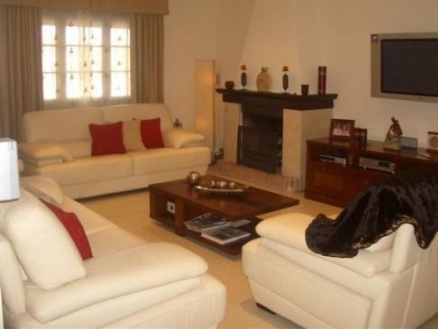 Alhaurin&nbsp;De&nbsp;La&nbsp;Torre&nbsp;property:&nbsp;Malaga&nbsp;property&nbsp;|&nbsp;4&nbsp;bedroom&nbsp;Villa&nbsp;187236