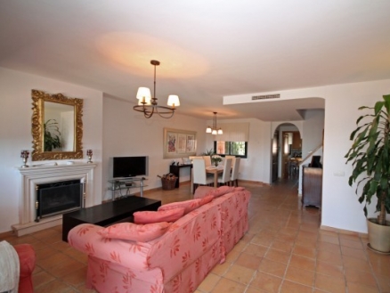 San&nbsp;Pedro&nbsp;de&nbsp;Alcantara&nbsp;property:&nbsp;Townhome&nbsp;with&nbsp;5&nbsp;bedroom&nbsp;in&nbsp;San&nbsp;Pedro&nbsp;de&nbsp;Alcantara,&nbsp;Spain&nbsp;187256