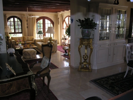 Villa&nbsp;for&nbsp;sale&nbsp;in&nbsp;town,&nbsp;Malaga&nbsp;187368