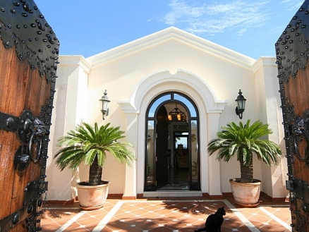 Estepona property: Villa for sale in Estepona, Spain 187397