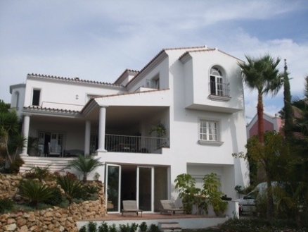 El Paraiso property: Villa for sale in El Paraiso, Spain 187401