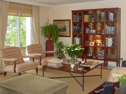 Apartment for sale in town, Spain 187419