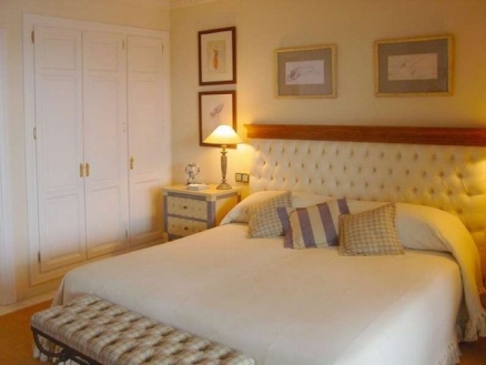 Apartment for sale in town, Malaga 187419