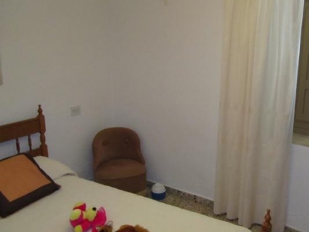 Lentegi&nbsp;property:&nbsp;Granada&nbsp;Townhome&nbsp;187549