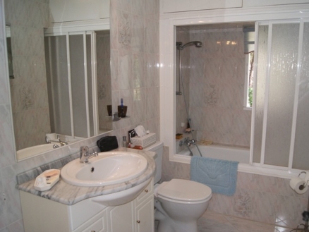 El Paraiso property: Malaga Apartment 187645