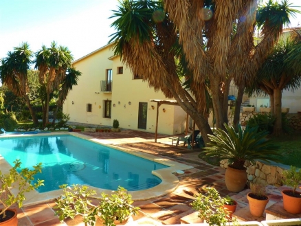 Villa&nbsp;for&nbsp;sale&nbsp;in&nbsp;town&nbsp;187669