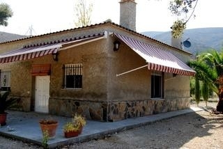 Ontinyent property: Villa for sale in Ontinyent 187685