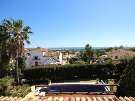 El Paraiso property: Villa with 4 bedroom in El Paraiso, Spain 187708
