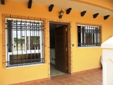 Guardamar&nbsp;Del&nbsp;Segura&nbsp;property:&nbsp;Alicante&nbsp;property&nbsp;|&nbsp;4&nbsp;bedroom&nbsp;Townhome&nbsp;187859