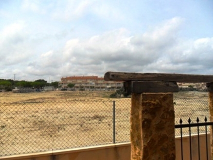 Guardamar&nbsp;Del&nbsp;Segura&nbsp;property:&nbsp;Alicante&nbsp;Townhome&nbsp;187859