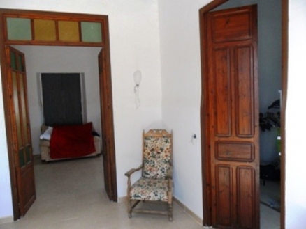 Villa&nbsp;with&nbsp;3&nbsp;bedroom&nbsp;in&nbsp;town&nbsp;187867