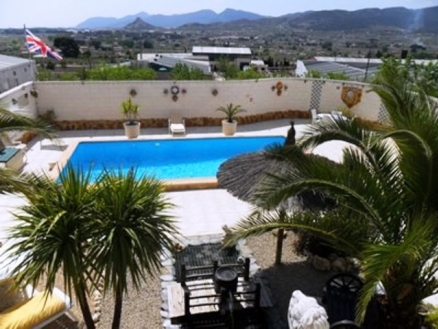 Onil&nbsp;property:&nbsp;Villa&nbsp;with&nbsp;4&nbsp;bedroom&nbsp;in&nbsp;Onil,&nbsp;Spain&nbsp;187919
