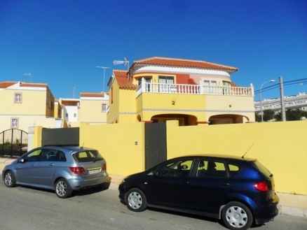 El&nbsp;Galan&nbsp;property:&nbsp;Townhome&nbsp;for&nbsp;sale&nbsp;in&nbsp;El&nbsp;Galan&nbsp;187945