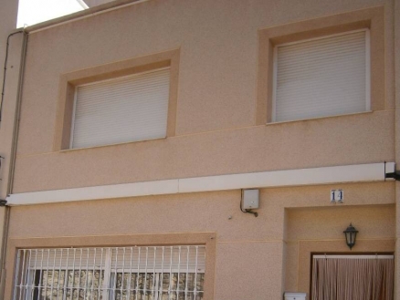 Townhome&nbsp;for&nbsp;sale&nbsp;in&nbsp;town,&nbsp;Alicante&nbsp;188007