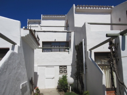 Estepona property: Apartment with 1 bedroom in Estepona 188047