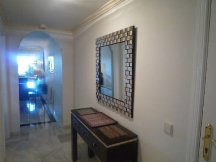 town Apartment 188049