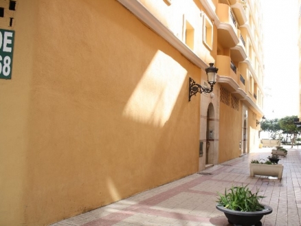 Estepona property: Commercial for sale in Estepona, Spain 188051