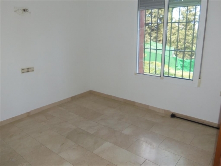 Coin property: Land with bedroom in Coin 188097