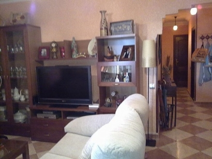 Alhaurin El Grande property: Apartment with 3 bedroom in Alhaurin El Grande, Spain 189300