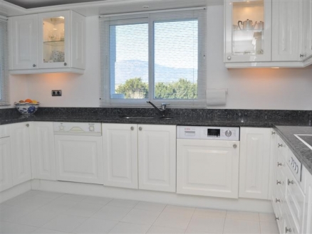 Estepona property: Apartment for sale in Estepona, Malaga 189388