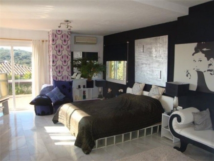 Estepona property: Villa with 4 bedroom in Estepona, Spain 189424