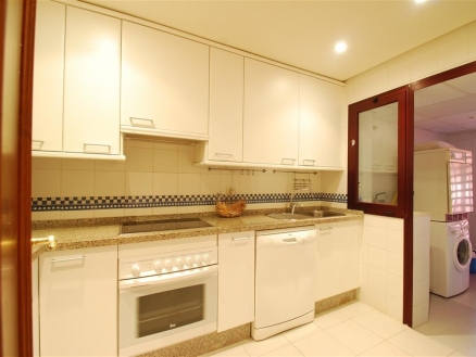 Las Chapas De Marbella property: Apartment with 4 bedroom in Las Chapas De Marbella, Spain 189440