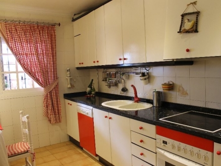 Estepona property: Townhome with 5 bedroom in Estepona, Spain 189459