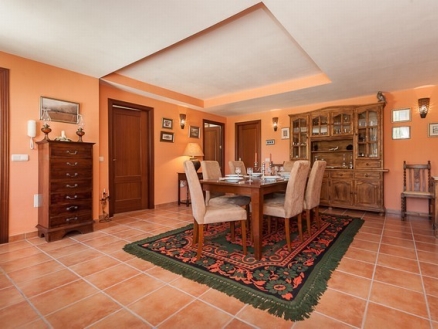 Coin property: Villa with 4 bedroom in Coin 189465