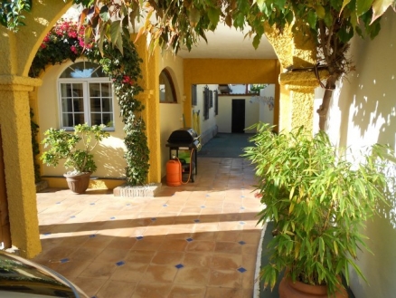 San&nbsp;Pedro&nbsp;de&nbsp;Alcantara&nbsp;property:&nbsp;Villa&nbsp;for&nbsp;sale&nbsp;in&nbsp;San&nbsp;Pedro&nbsp;de&nbsp;Alcantara,&nbsp;Spain&nbsp;189477