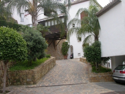 Benahavis&nbsp;property:&nbsp;Malaga&nbsp;property&nbsp;|&nbsp;2&nbsp;bedroom&nbsp;Apartment&nbsp;189492