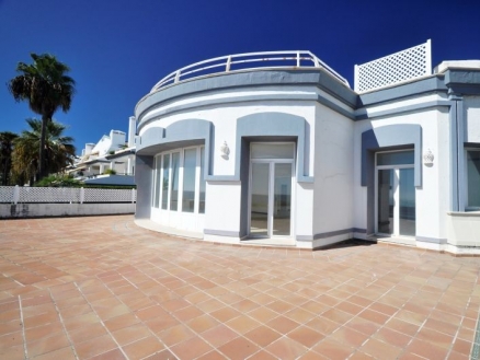 Estepona property: Malaga property | 4 bedroom Villa 189543
