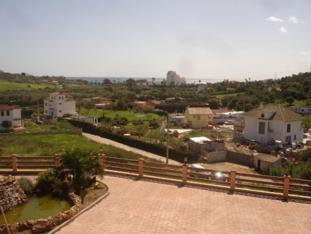 Estepona property: Villa with 5 bedroom in Estepona 189642