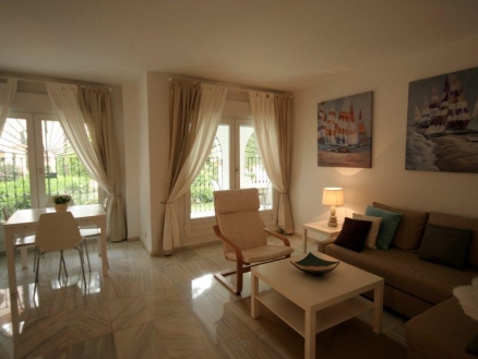 Estepona property: Apartment with 2 bedroom in Estepona 189672