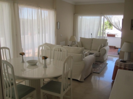 Estepona property: Apartment with 2 bedroom in Estepona 189703