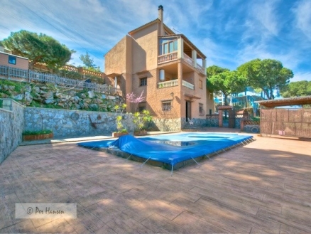 Alhaurin&nbsp;De&nbsp;La&nbsp;Torre&nbsp;property:&nbsp;Villa&nbsp;for&nbsp;sale&nbsp;in&nbsp;Alhaurin&nbsp;De&nbsp;La&nbsp;Torre,&nbsp;Spain&nbsp;189711