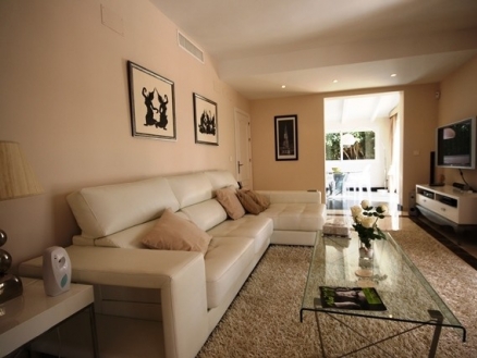 Nueva Andalucia property: Villa with 4 bedroom in Nueva Andalucia, Spain 189719